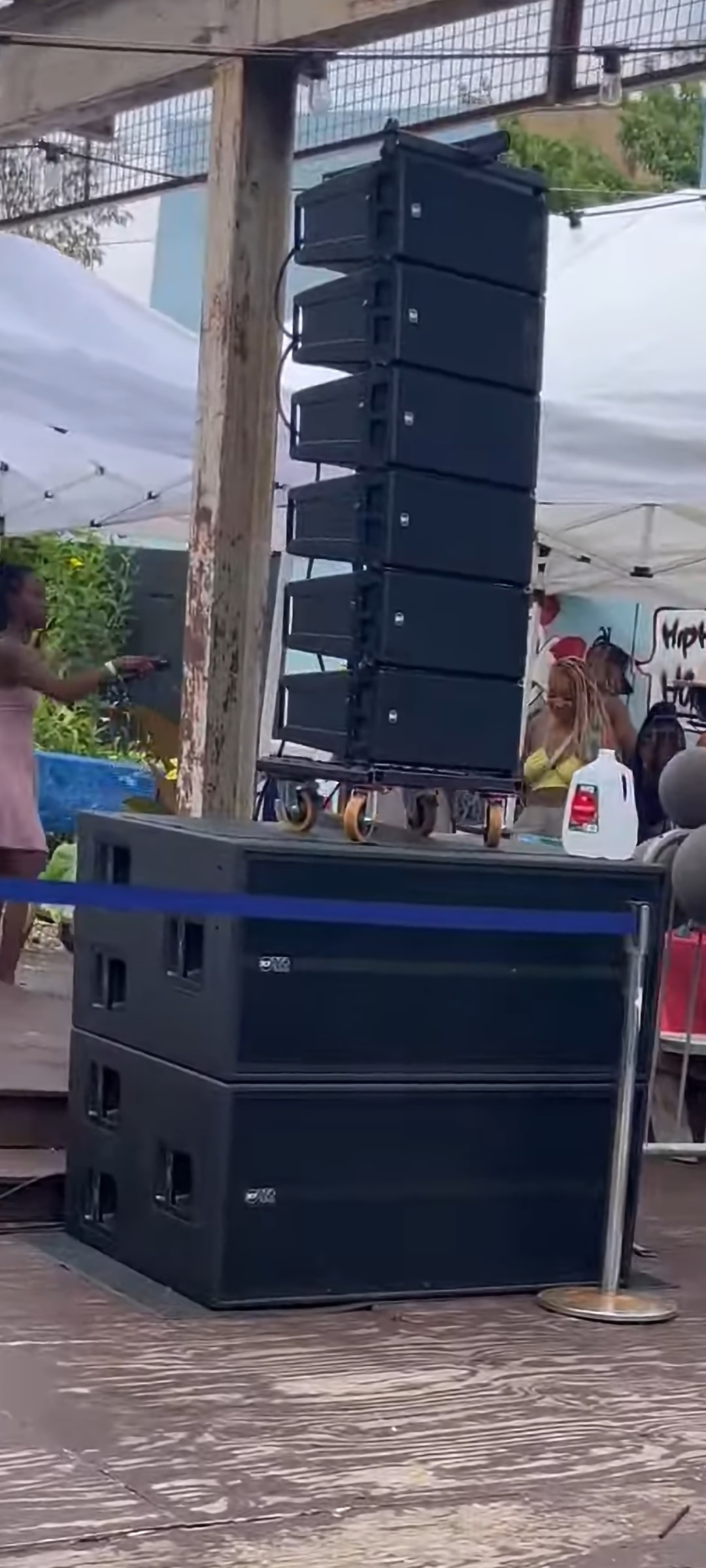 Best Dressed DJ — Outdoor